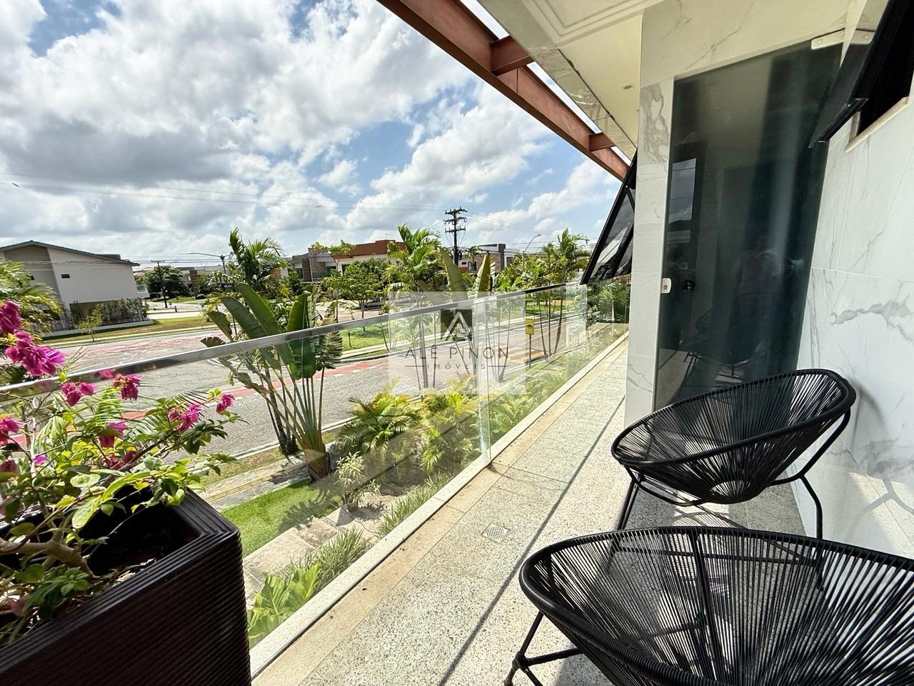 Belém-PA: Casa de luxo em condomínio no parque verde com 4 quartos, 4 suítes e 6 vagas de garagem!