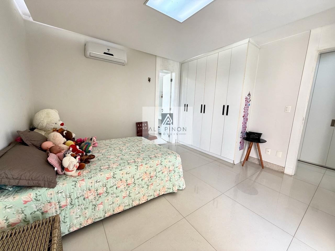 Belém-PA: Casa de luxo em condomínio no parque verde com 4 quartos, 4 suítes e 6 vagas de garagem!