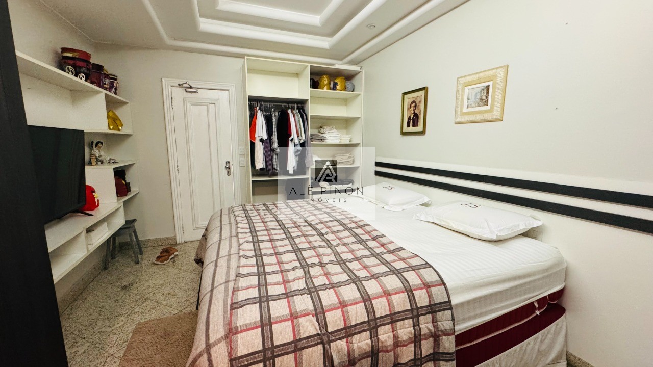 Imperdível apartamento de luxo com 4 quartos e 4 suítes na Campina, Belém-PA - 512m², 4 vagas!