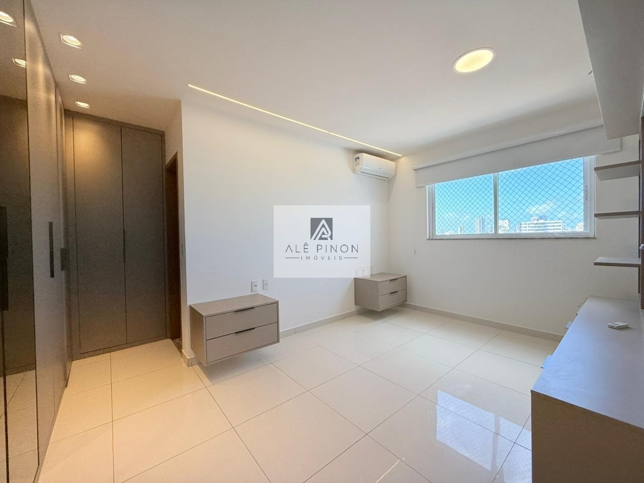 Apartamento de Luxo no Umarizal: 3 Quartos, 3 Suítes, 3 Salas e 143m² - Belém-PA
