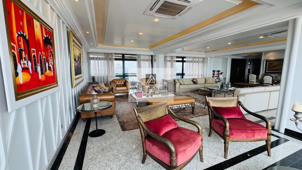 Imperdível apartamento de luxo com 4 quartos e 4 suítes na Campina, Belém-PA - 512m², 4 vagas!