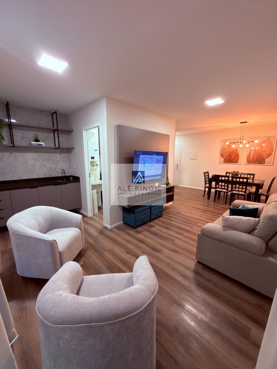 Apartamento para locação em Belém-PA, bairro Jurunas: 2 quartos, 1 suíte, 1 sala, 1 vaga na garagem, 78m². Mobiliado. Venha conferir!