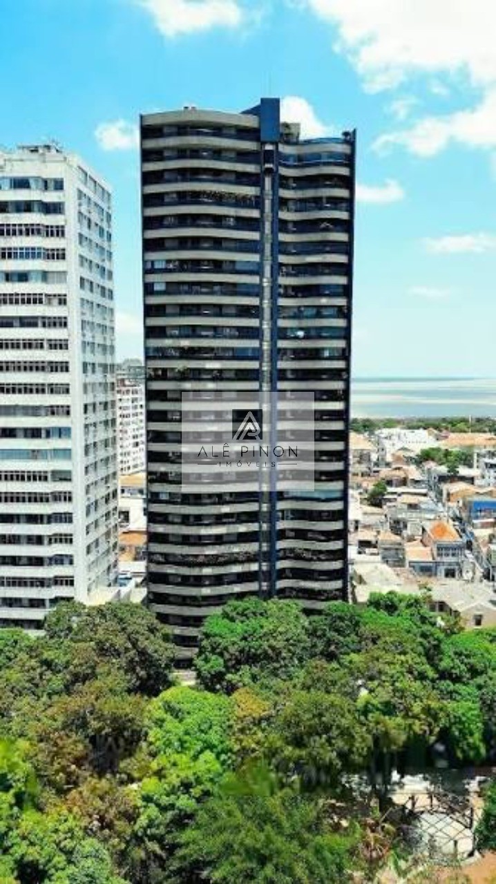Imperdível apartamento de luxo com 4 quartos e 4 suítes na Campina, Belém-PA - 512m², 4 vagas! - foto 1