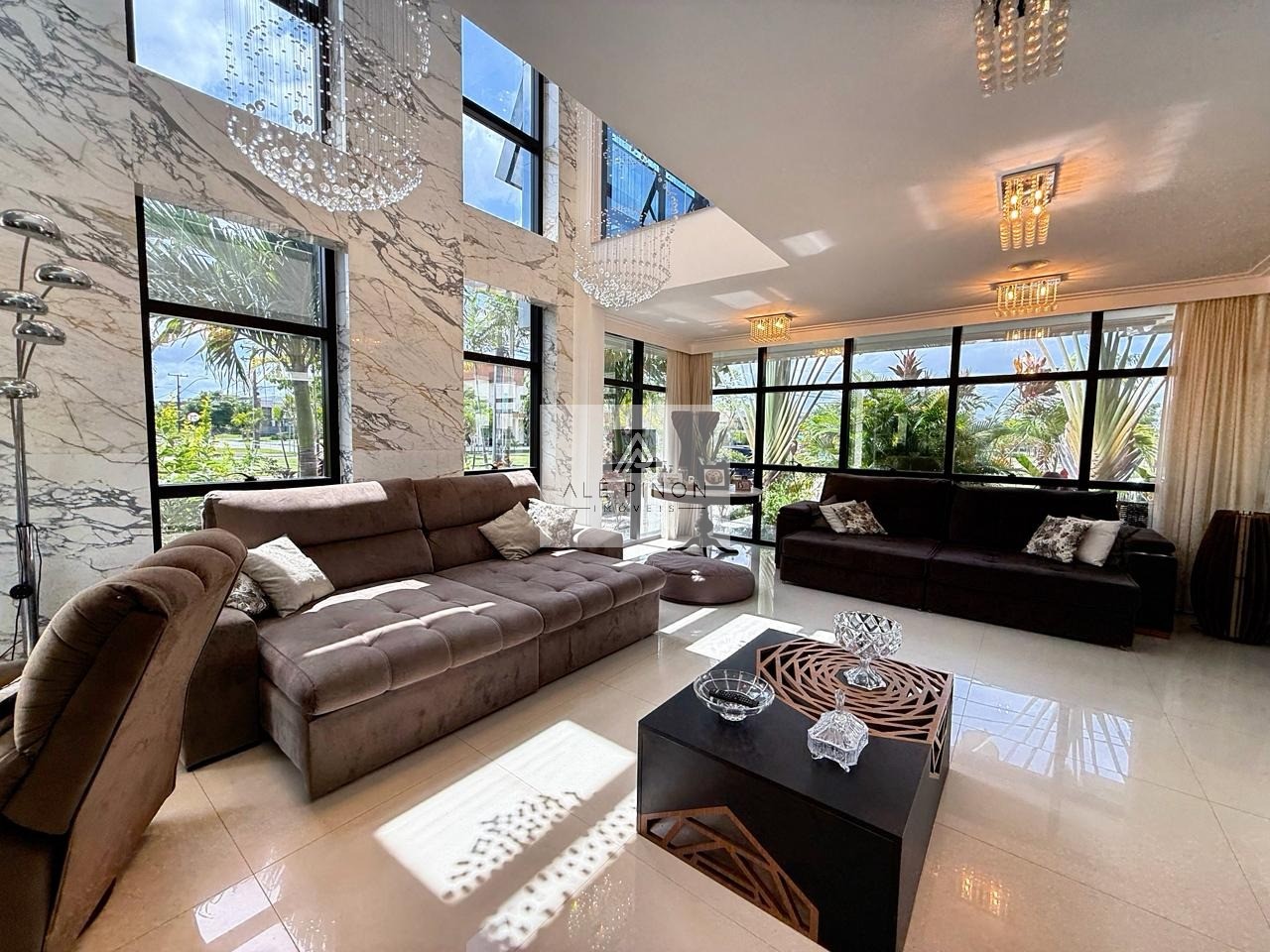 Belém-PA: Casa de luxo em condomínio no parque verde com 4 quartos, 4 suítes e 6 vagas de garagem! - foto 1