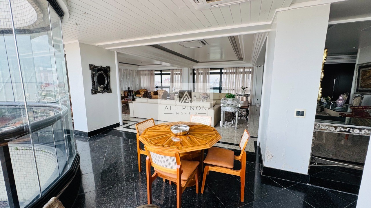 Imperdível apartamento de luxo com 4 quartos e 4 suítes na Campina, Belém-PA - 512m², 4 vagas!