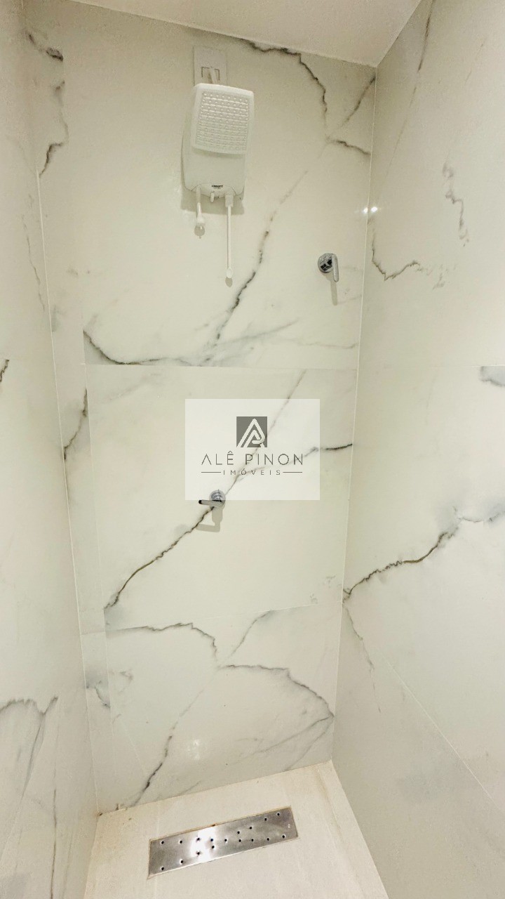 Imperdível apartamento de luxo com 4 quartos e 4 suítes na Campina, Belém-PA - 512m², 4 vagas!