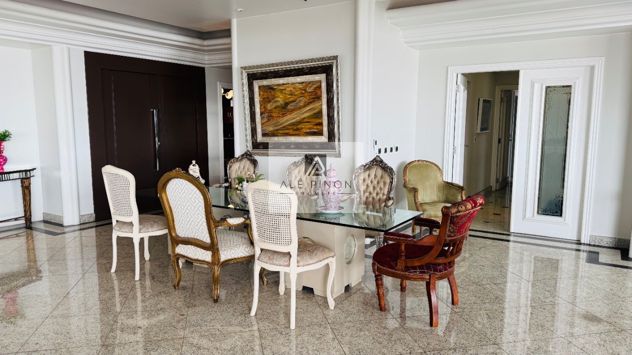 Imperdível apartamento de luxo com 4 quartos e 4 suítes na Campina, Belém-PA - 512m², 4 vagas!