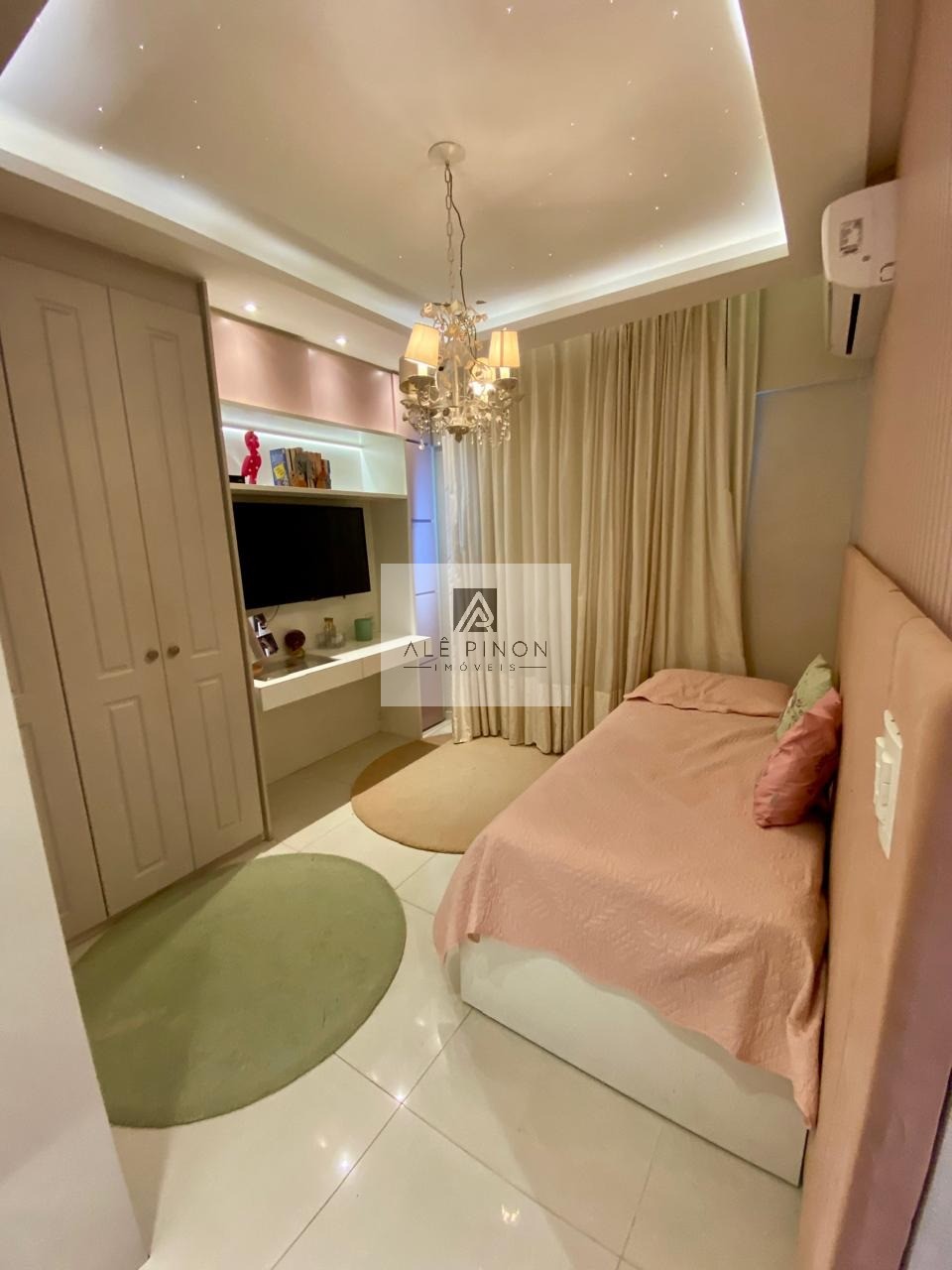 Luxuoso apartamento de 3 quartos, 3 suítes e 3 salas à venda em Nazaré, Belém-PA - 180m² de puro conforto!