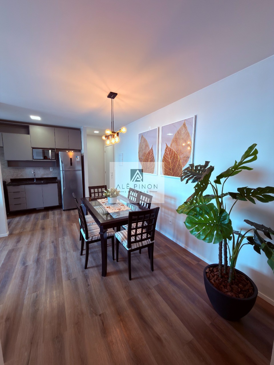 Apartamento para locação em Belém-PA, bairro Jurunas: 2 quartos, 1 suíte, 1 sala, 1 vaga na garagem, 78m². Mobiliado. Venha conferir!