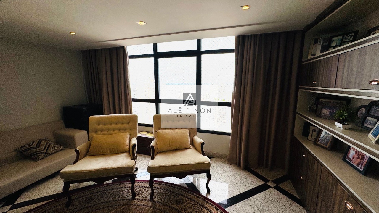 Imperdível apartamento de luxo com 4 quartos e 4 suítes na Campina, Belém-PA - 512m², 4 vagas!