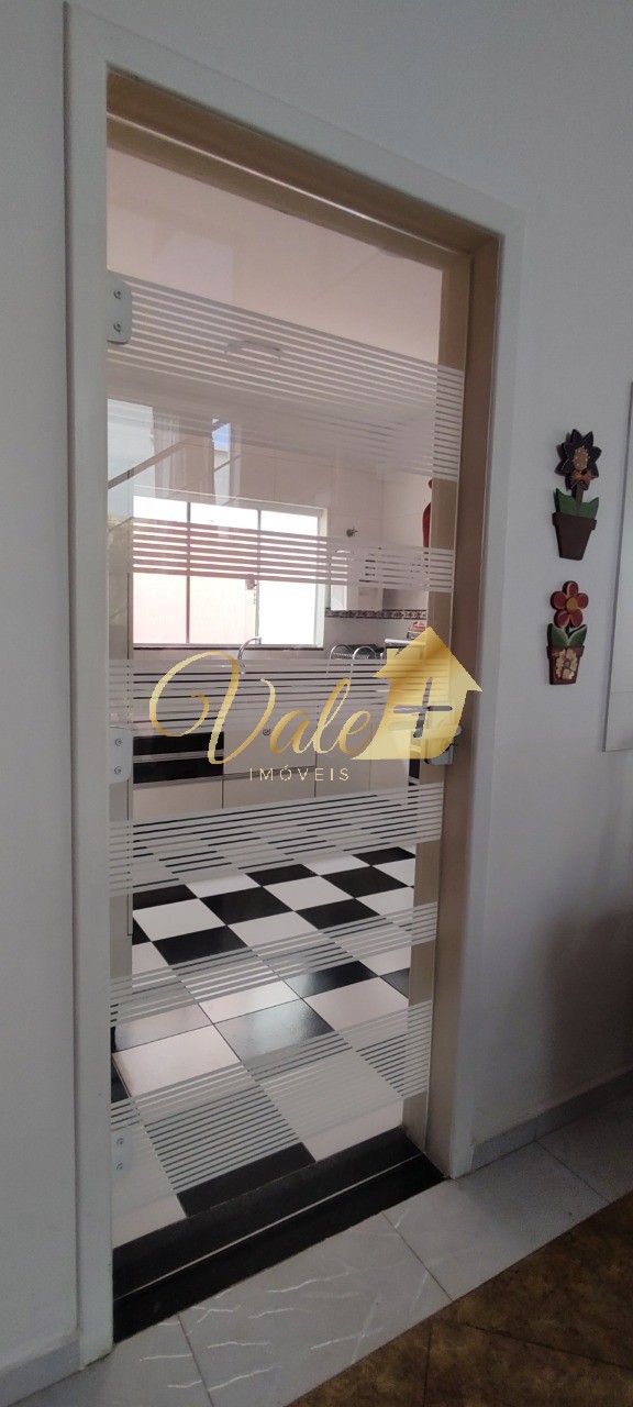 Casa, 4 quartos, 200 m² - Foto 3