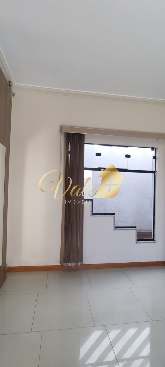 Casa, 3 quartos, 270 m² - Foto 8