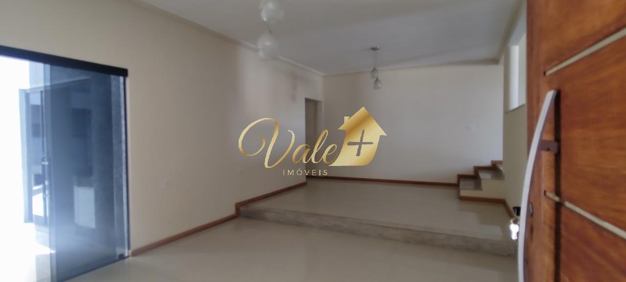 Casa, 3 quartos, 270 m² - Foto 2