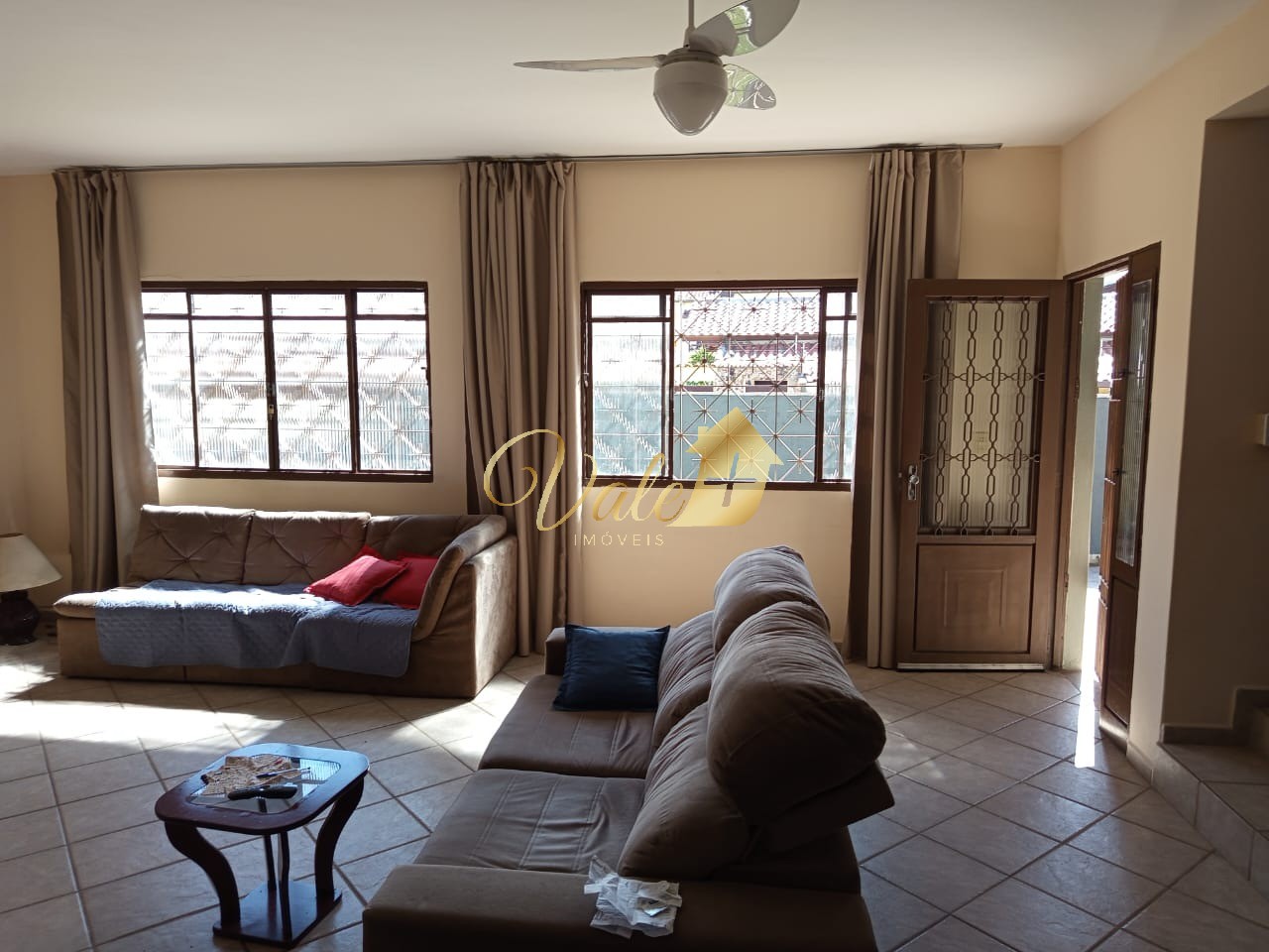 Casa, 3 quartos, 240 m² - Foto 13