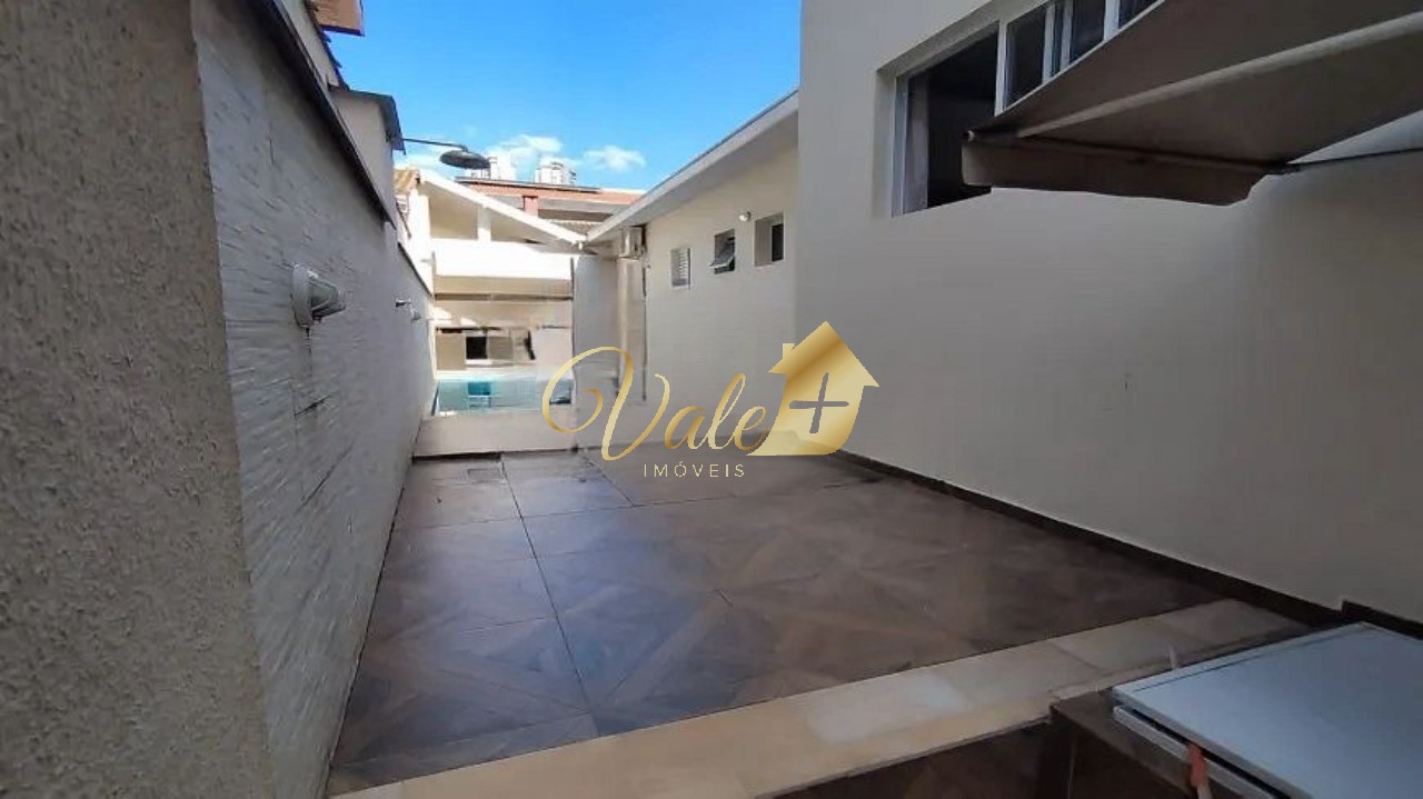 Casa, 3 quartos, 250 m² - Foto 13