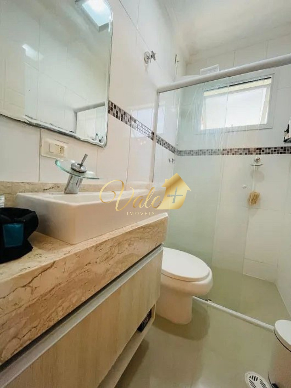 Casa, 3 quartos, 250 m² - Foto 11