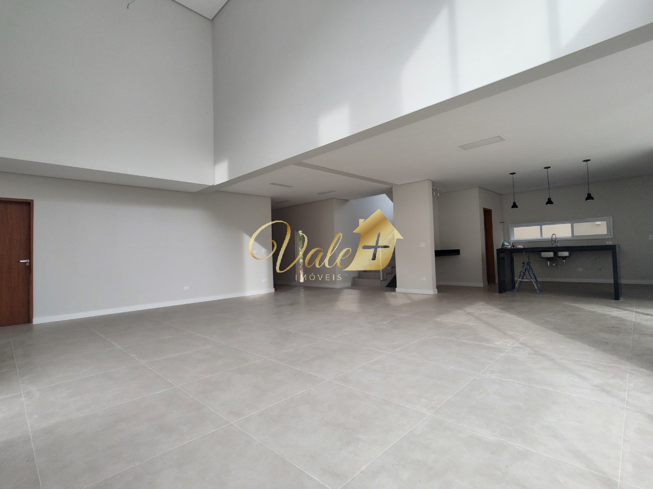 Casa, 4 quartos, 300 m² - Foto 2