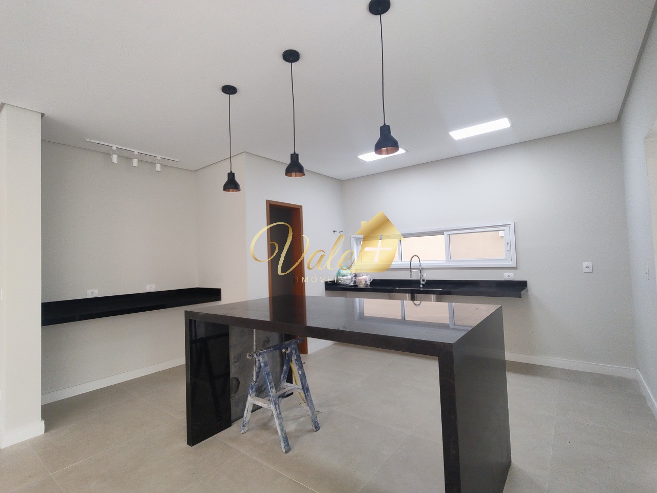 Casa, 4 quartos, 300 m² - Foto 24