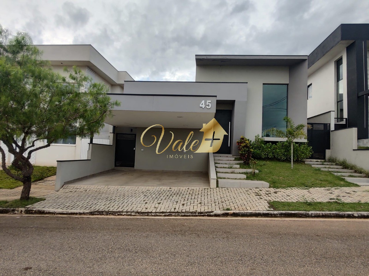 Casa, 3 quartos, 175 m² - Foto 1