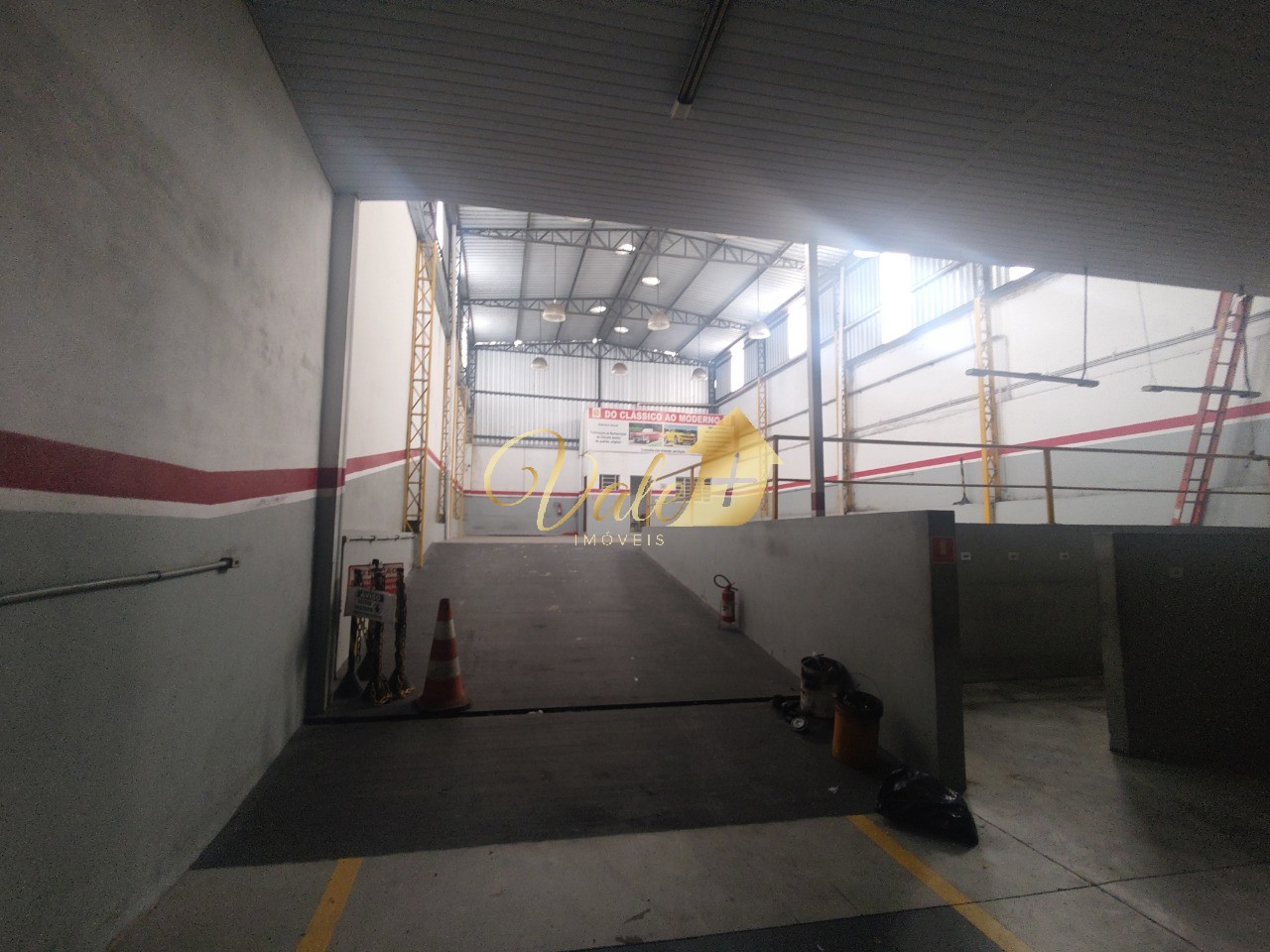 Depósito-Galpão, 640 m² - Foto 3