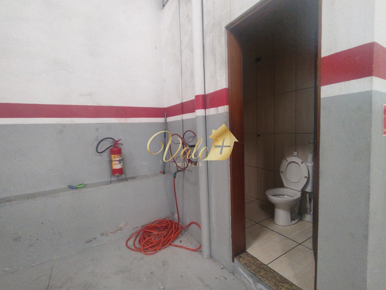 Depósito-Galpão, 640 m² - Foto 6