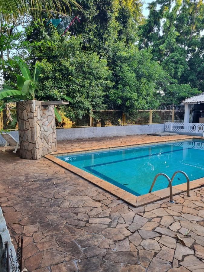 Imperdível Rancho à Venda em Jardinópolis-SP, Bairro Boa Sorte: 3 Quartos, 2 Suítes, 1 Sala, 3 Banheiros, 6 Vagas de Garagem, 300m².