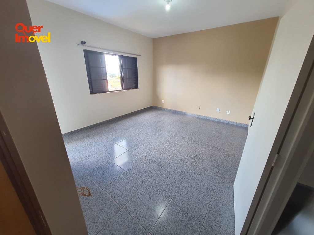 Casa, 5 quartos, 250 m² - Foto 14