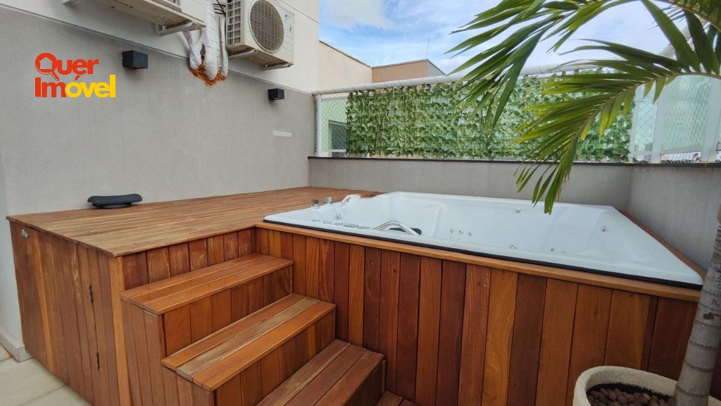 Cobertura, 3 quartos, 210 m² - Foto 2