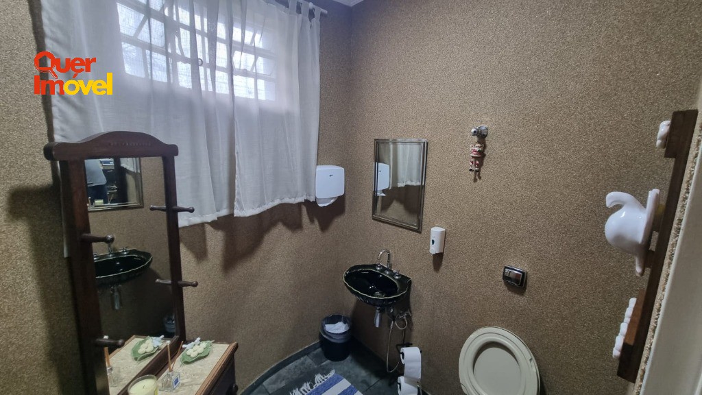 Casa, 4 quartos, 450 m² - Foto 32