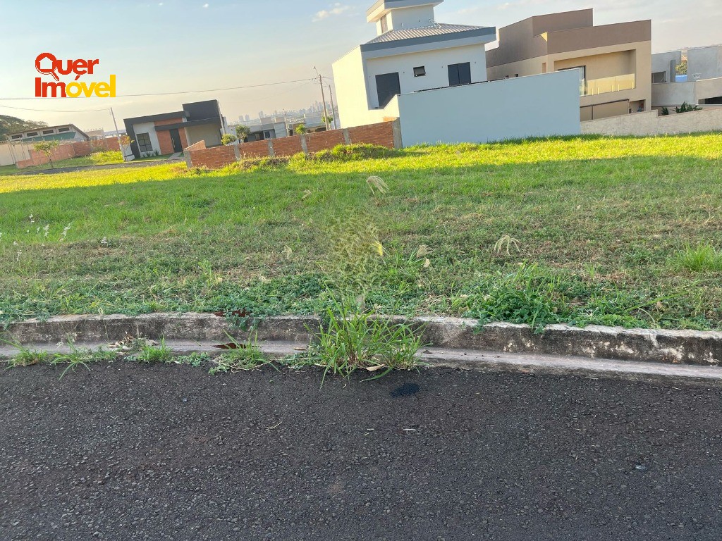 Lote de 256m² no condomínio terras de san pedro praça das es