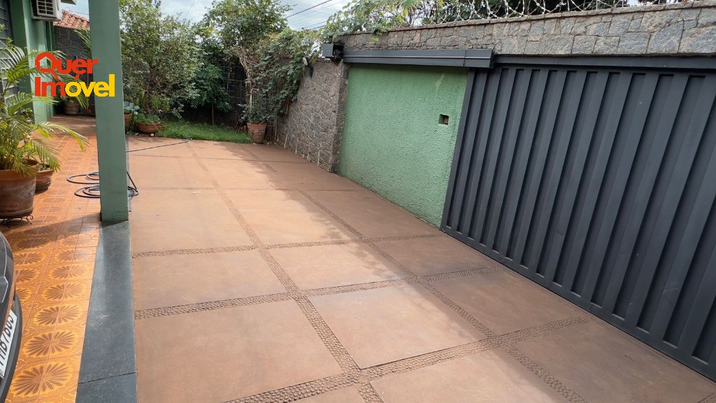 Casa, 4 quartos, 290 m² - Foto 2