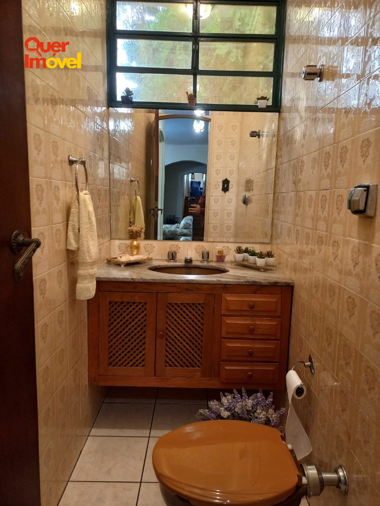 Casa, 3 quartos, 223 m² - Foto 9