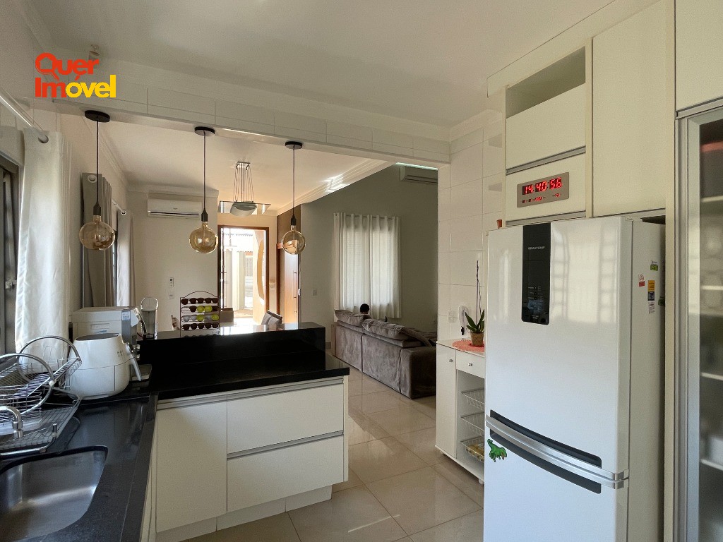 Casa, 3 quartos, 300 m² - Foto 7