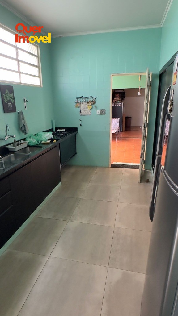 Casa, 4 quartos, 290 m² - Foto 9