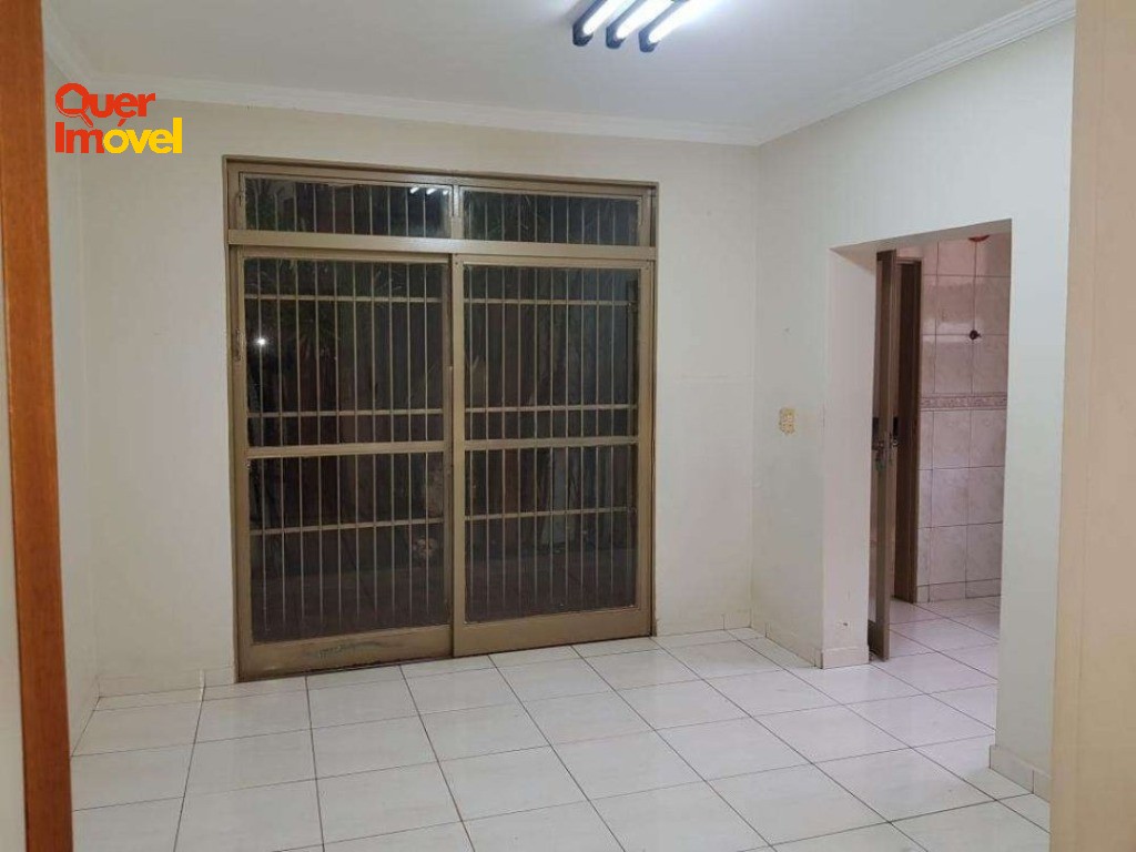 Casa, 4 quartos, 270 m² - Foto 11