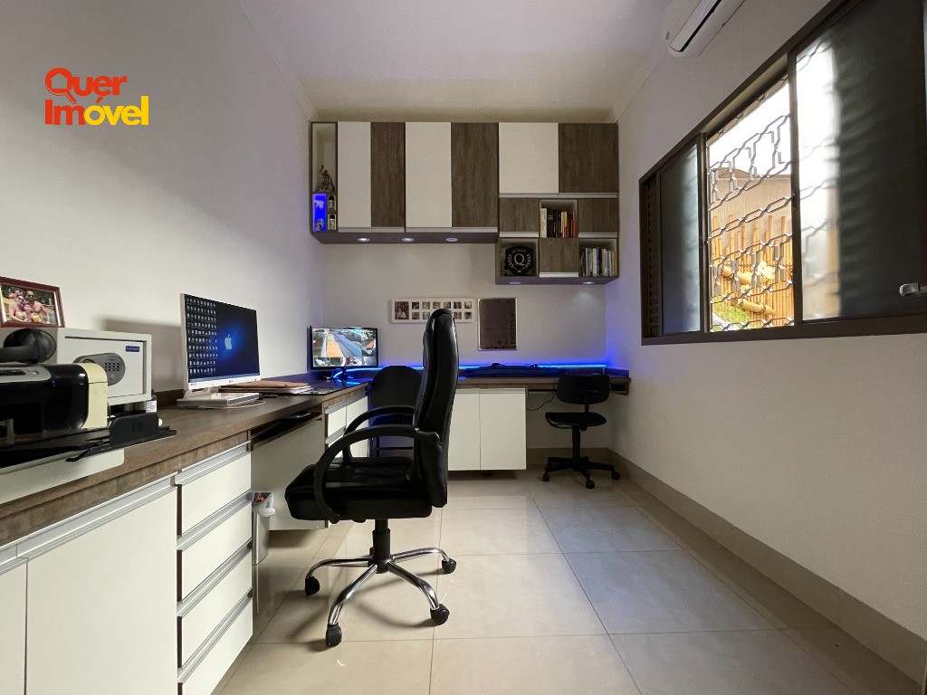 Casa, 3 quartos, 300 m² - Foto 29