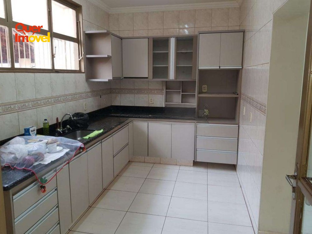 Casa, 4 quartos, 270 m² - Foto 15