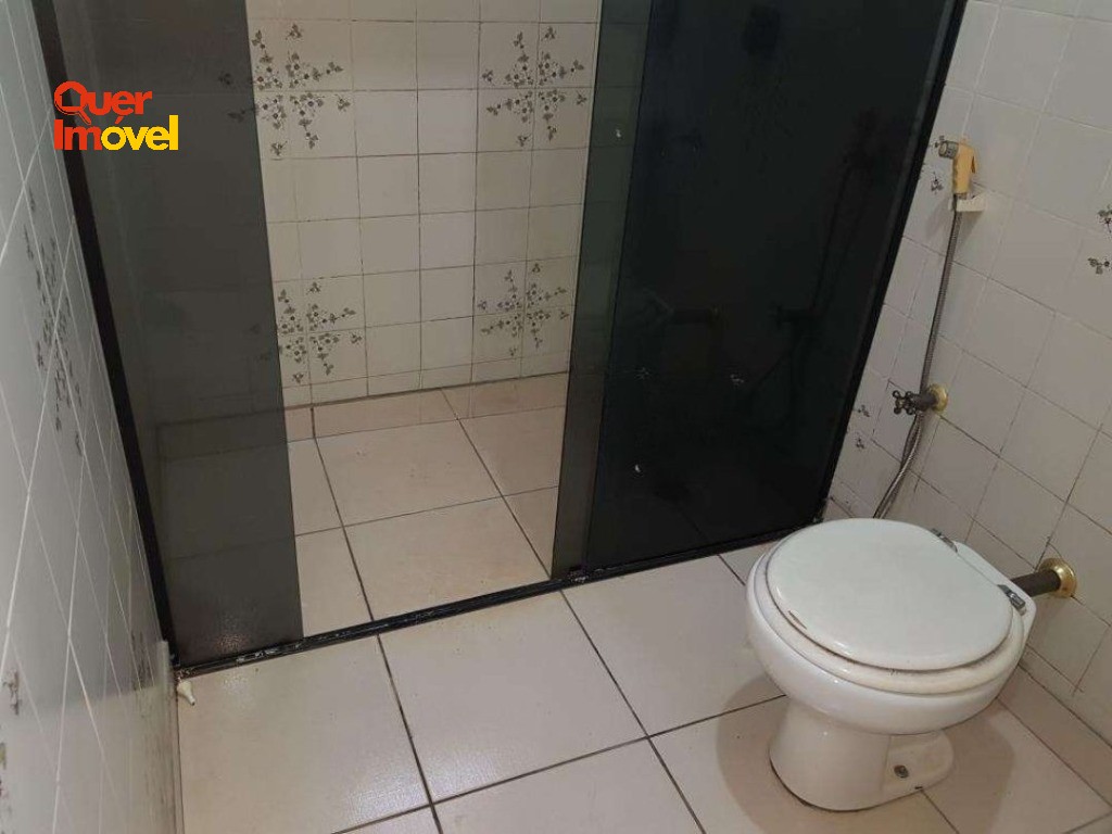 Casa, 4 quartos, 270 m² - Foto 42
