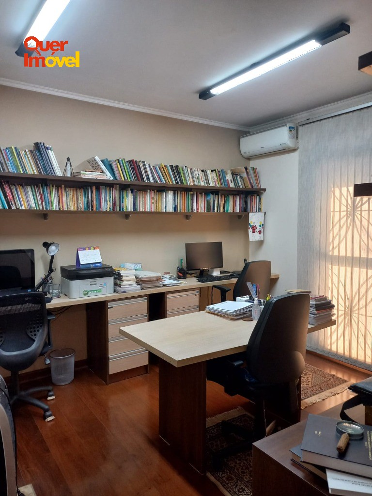 Casa, 3 quartos, 223 m² - Foto 29