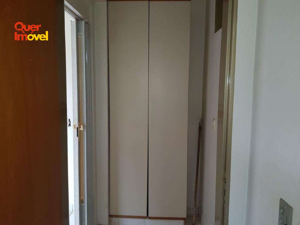 Casa, 4 quartos, 270 m² - Foto 19