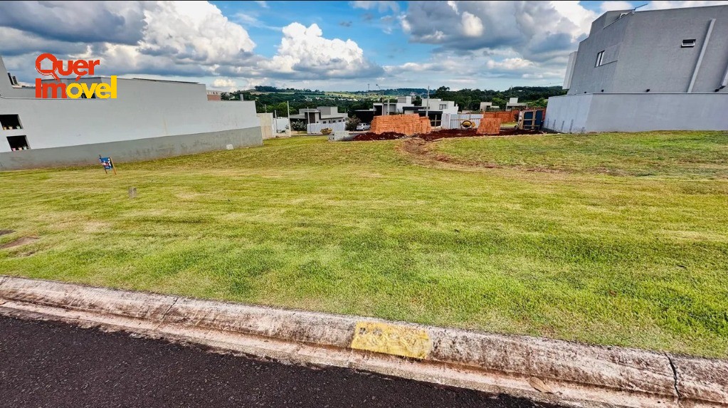 Loteamento e Condomínio, 254 m² - Foto 1