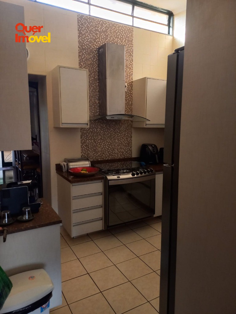 Casa, 3 quartos, 223 m² - Foto 10