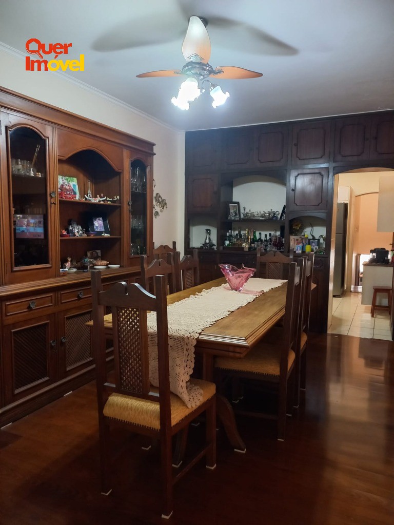 Casa, 3 quartos, 223 m² - Foto 13