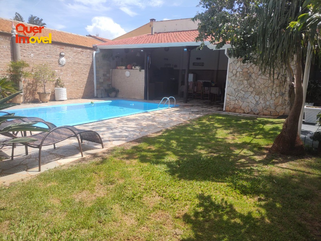 Excelente oportunidade: Casa com área de lazer à venda em Ribeirão Preto-SP, Parque São Sebastião, 2 quartos, 1 sala, 2 banheiros, 5 vagas, 170m².