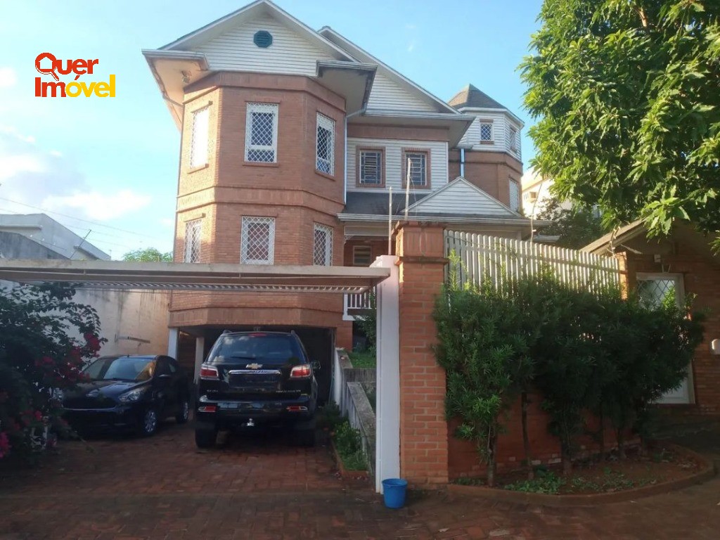 Casa, 4 quartos, 280 m² - Foto 1