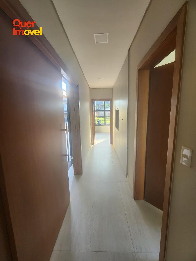 Casa em condomínio siena: 3 quartos, 3 suítes, 2 salas, 4 ba