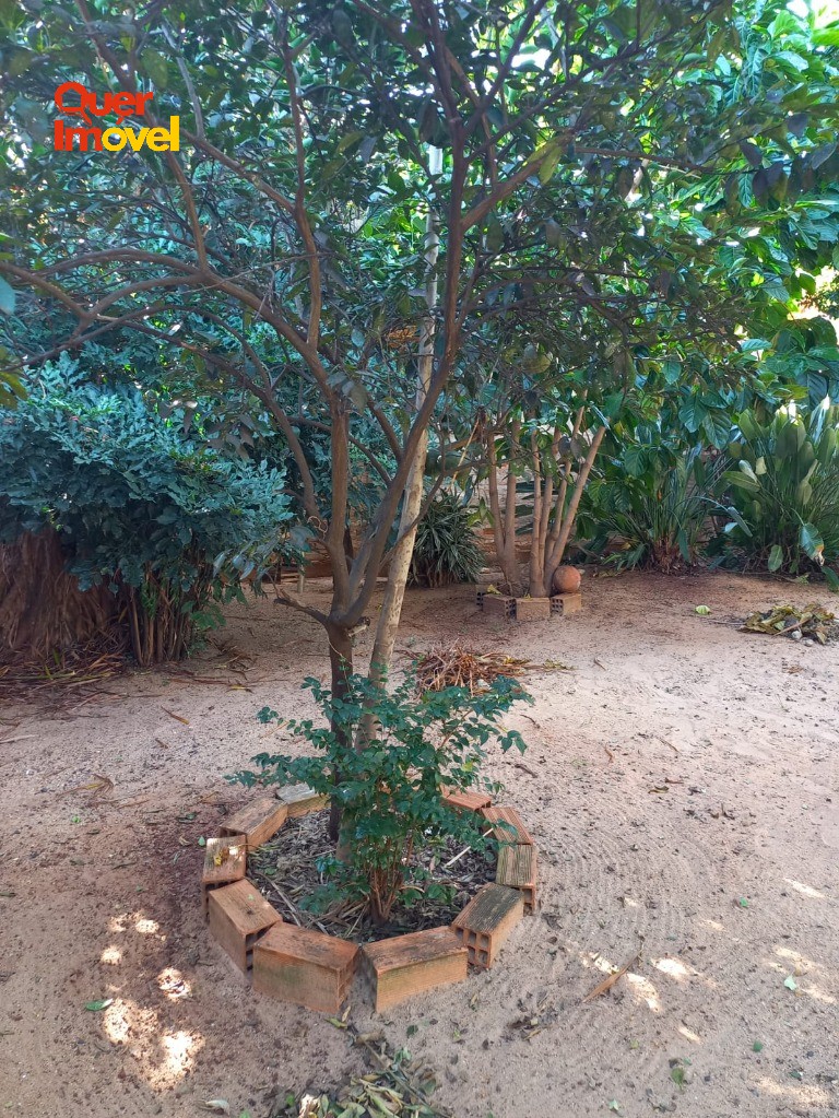 Excelente oportunidade: Casa com área de lazer à venda em Ribeirão Preto-SP, Parque São Sebastião, 2 quartos, 1 sala, 2 banheiros, 5 vagas, 170m².
