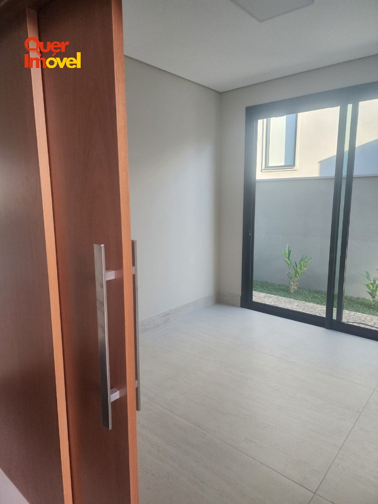 Casa em condomínio Siena: 3 quartos, 3 suítes, 2 salas, 4 banheiros, 4 vagas de garagem, 250m² - Ribeirão Preto-SP. Quer imóvel Negócios Imobiliários!