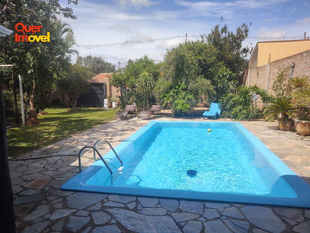 Excelente oportunidade: Casa com área de lazer à venda em Ribeirão Preto-SP, Parque São Sebastião, 2 quartos, 1 sala, 2 banheiros, 5 vagas, 170m².