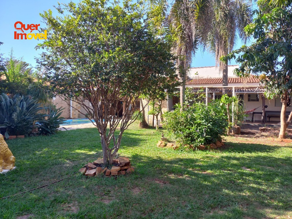 Excelente oportunidade: Casa com área de lazer à venda em Ribeirão Preto-SP, Parque São Sebastião, 2 quartos, 1 sala, 2 banheiros, 5 vagas, 170m².